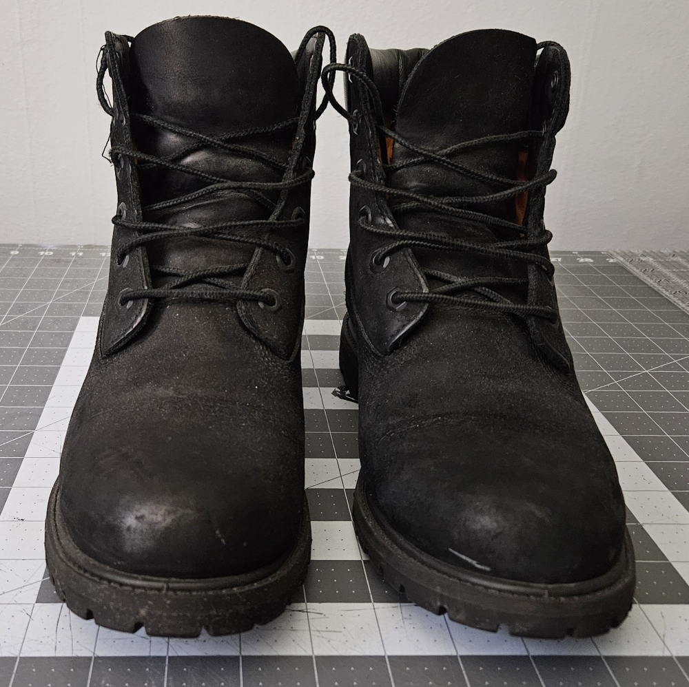 Timberland Women's Premium 6-Inch Waterproof Black Boots - Picture 3 of 10